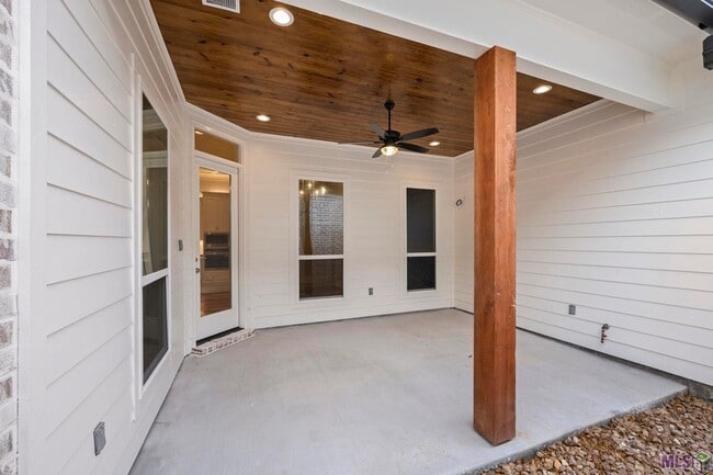 Building Photo - 41053 Galvez Trails Blvd