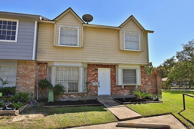 Building Photo - 3802 Willow Springs Ln