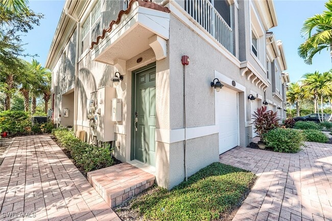 Building Photo - 8510 Violeta St