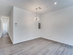 Building Photo - 3275 Dallas St