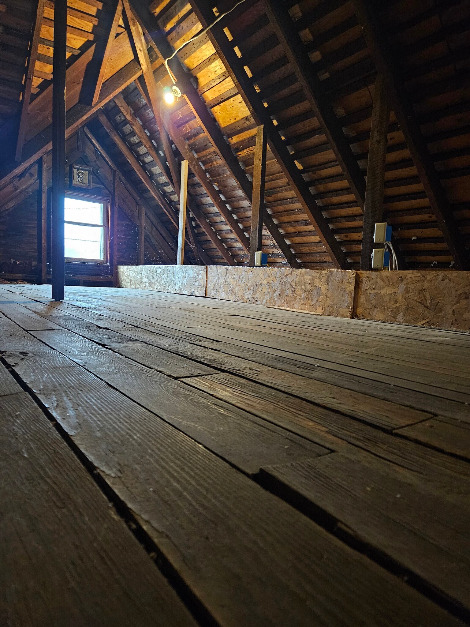 Attic - 521 E 3rd St