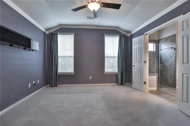 Building Photo - 11400 W Parmer Ln