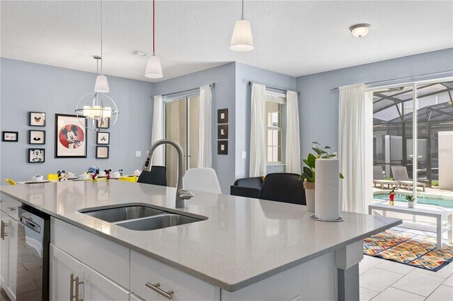 Building Photo - 4828 Love Storey Ln