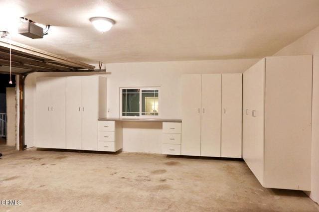 Building Photo - 529 N El Molino St