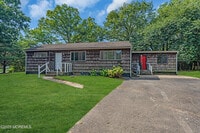 Building Photo - 84 Lucy Rd