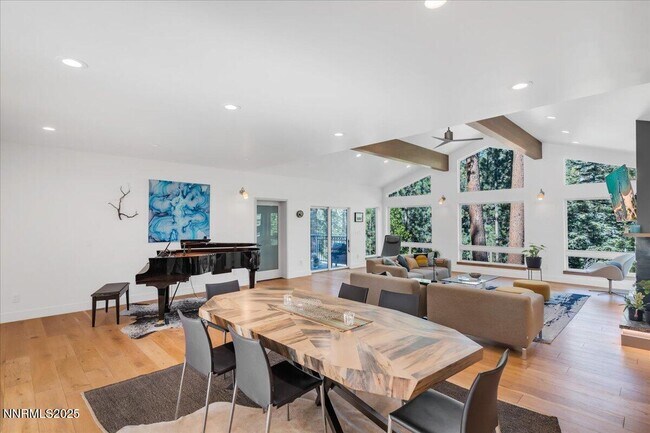 Building Photo - 1262 Hidden Woods Dr