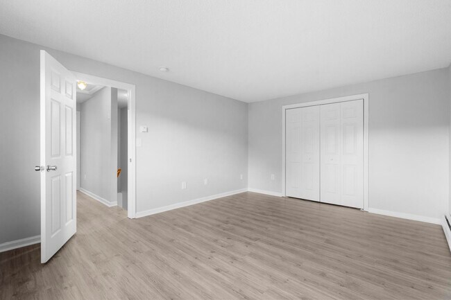 Bedroom 1 - 670 Middletown Ave