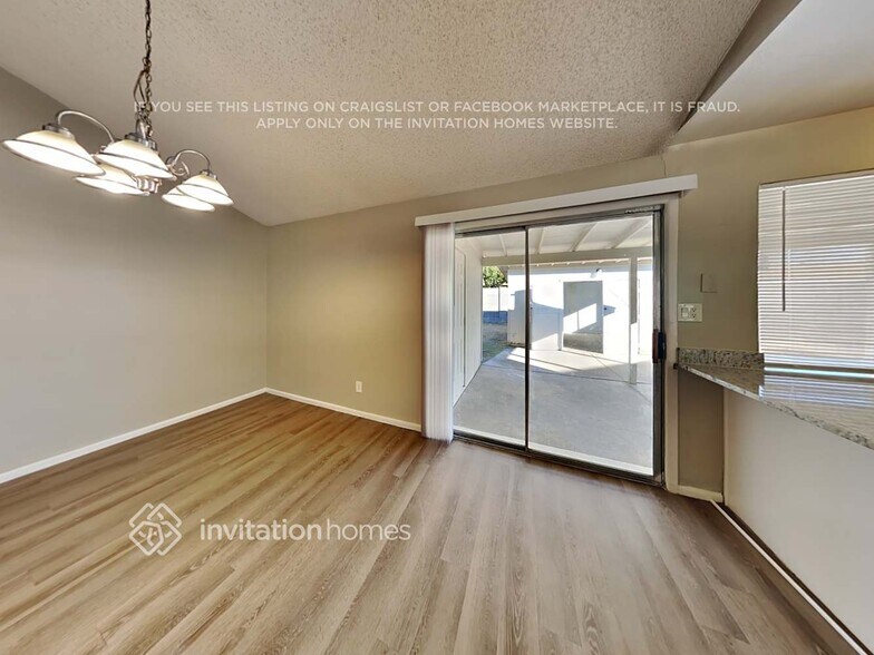 Building Photo - 5638 W Comet Ave