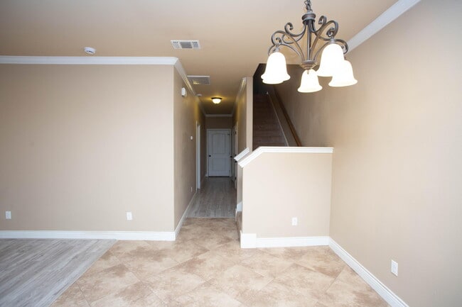 Building Photo - 4423 106th St