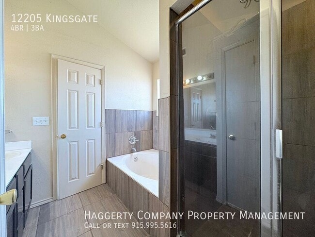 Building Photo - 12205 Kingsgate-