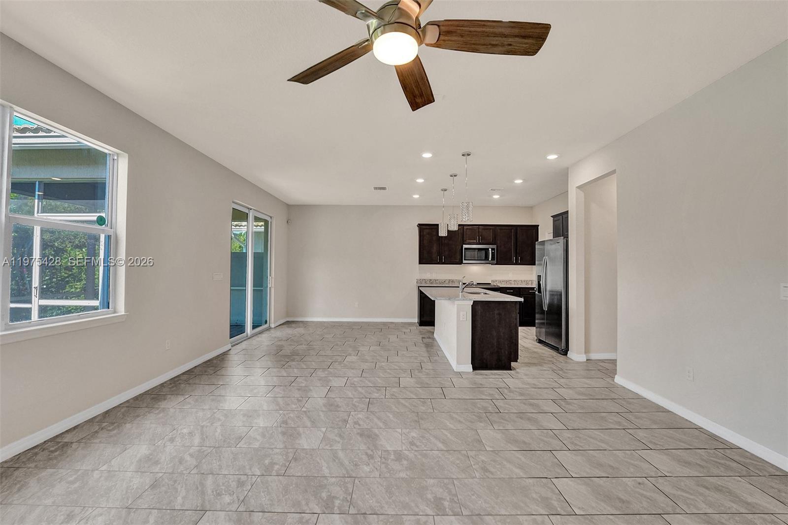 Building Photo - 4764 Eucalyptus Dr