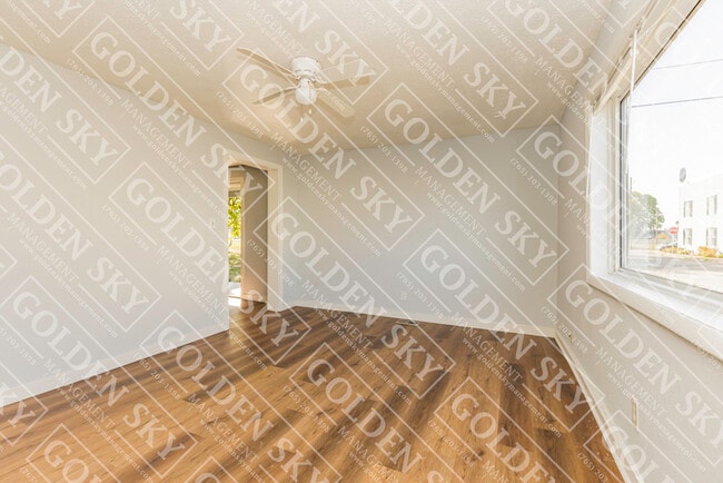 Building Photo - 1212 S Franklin St