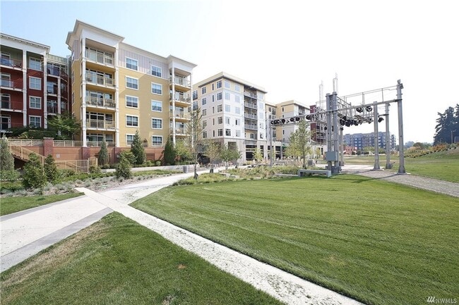 Building Photo - 1Bd/1Ba Redmond Condo