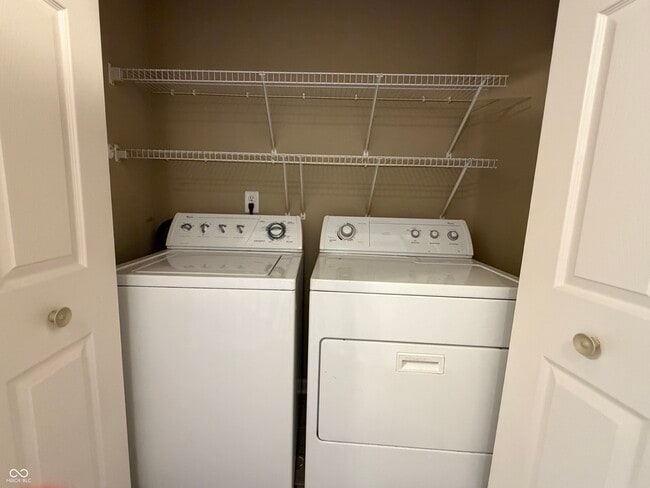 Building Photo - 11935 Riley Dr