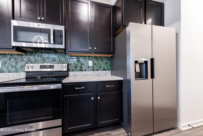 Building Photo - 10029 Windcrest Farms Ln