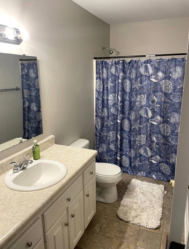 Building Photo - 227 Stephens Rd