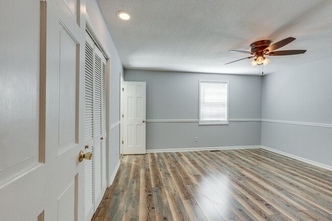 Building Photo - 1316 Rivermont Dr