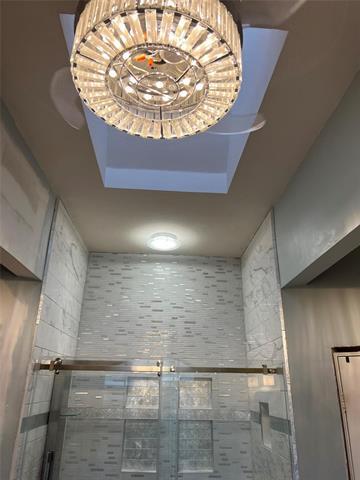 Building Photo - 5213 Forest Lawn Dr