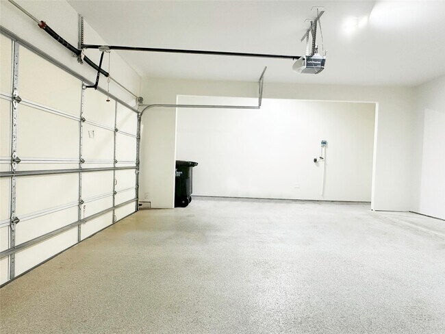 Building Photo - 23610 Carducci Dr