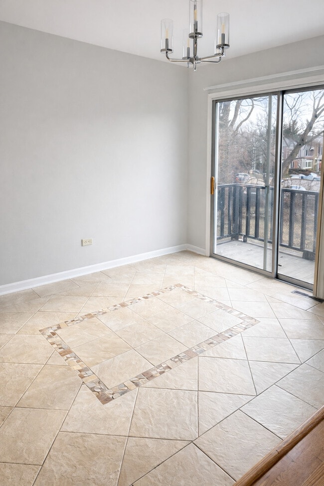 Building Photo - 1224 Inverrary Ln