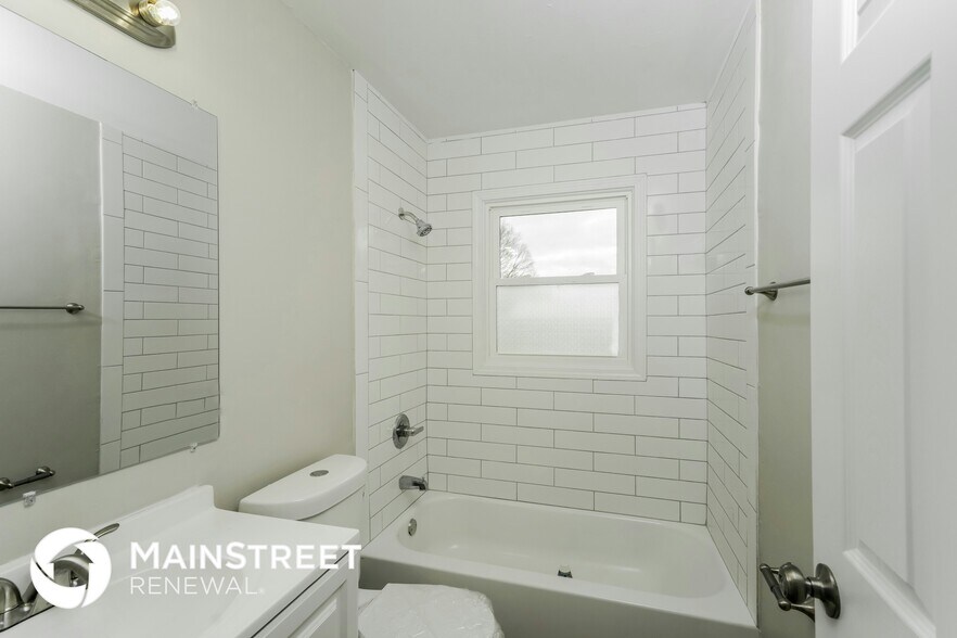 Building Photo - 5304 Rural Way
