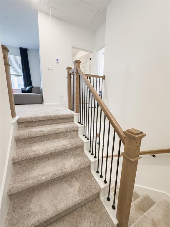 Building Photo - 2725 Woodall Dr