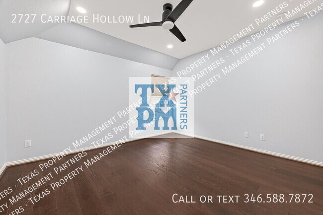 Building Photo - 2727 Carriage Hollow Ln