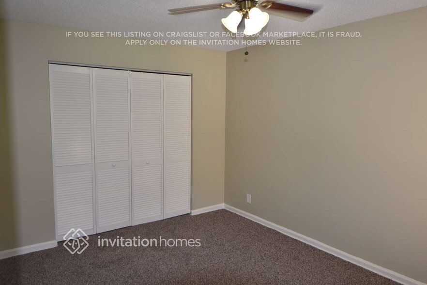 Building Photo - 13788 Sheffield St