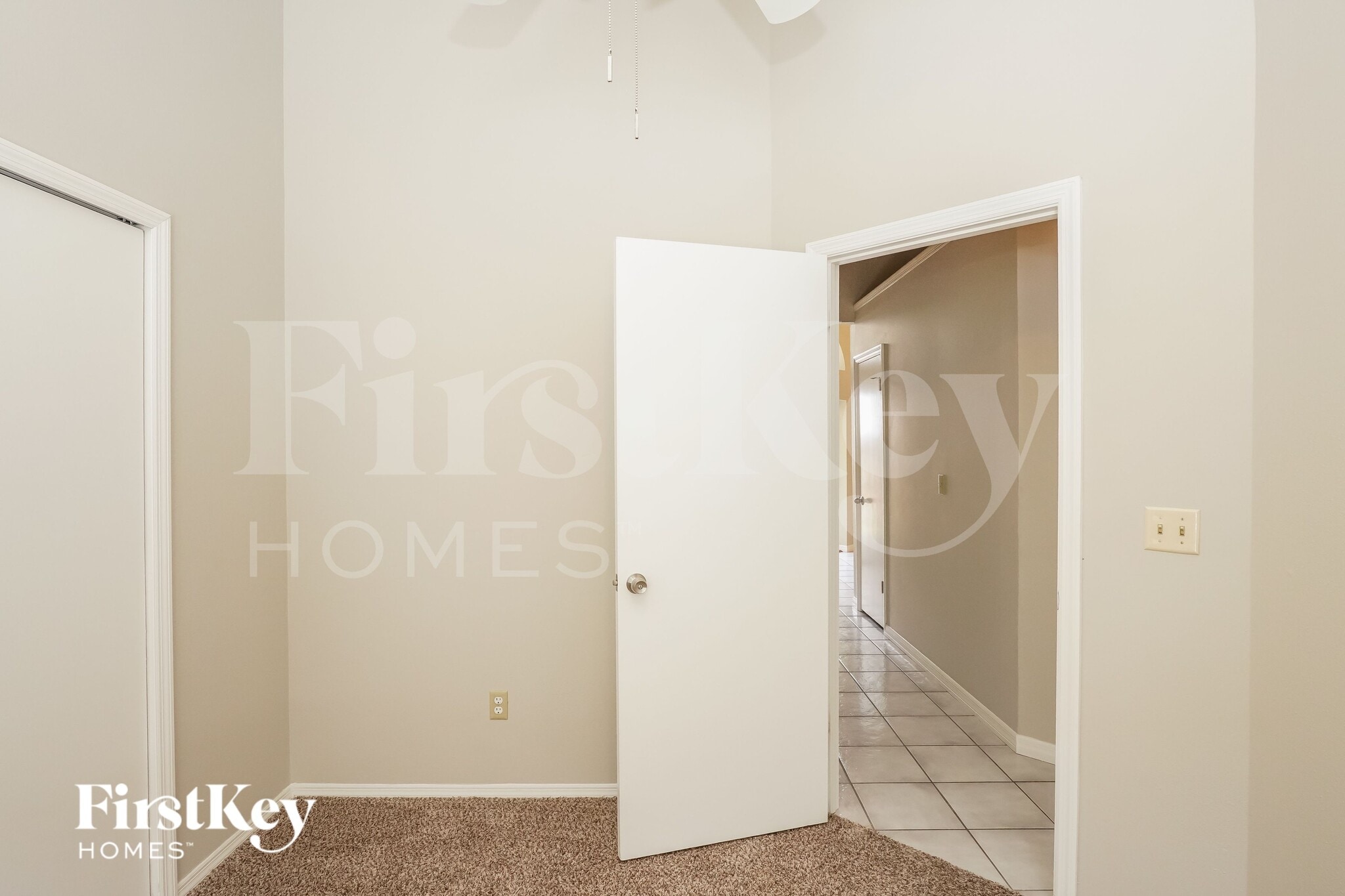 Building Photo - 1008 Vannessa Dr