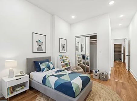 Building Photo - 3312 W Cumberland St