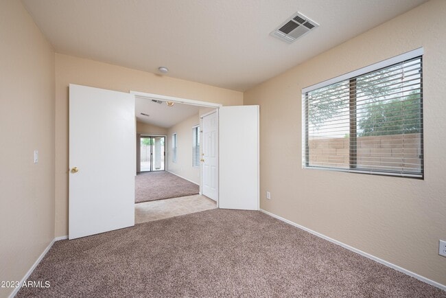 Building Photo - 37153 W Amalfi Ave