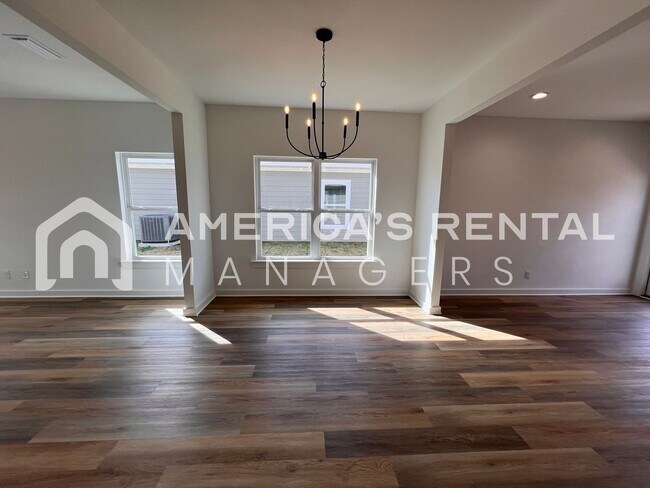 Building Photo - MOVE IN SPECIAL!!! New Construction Home for Rent in Robertsdale, AL!!! AVAILABLE NOW! Sign a 13 ...