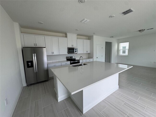 Building Photo - 1832 Archer Dr