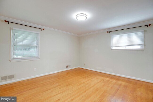Building Photo - 1501 Walden Dr