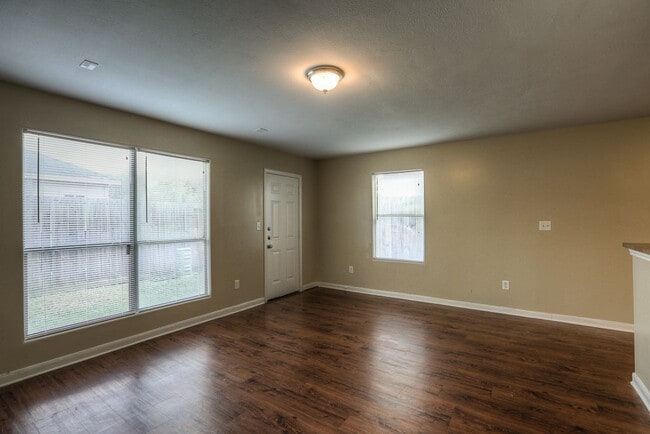 Building Photo - Pine Landing Homes