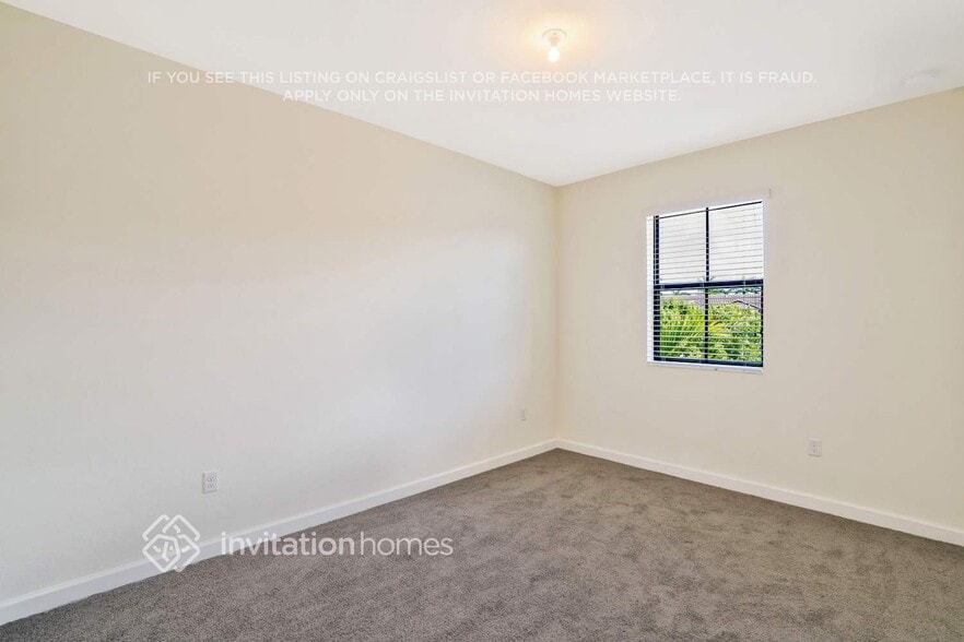 Building Photo - 11457 SW 253rd St