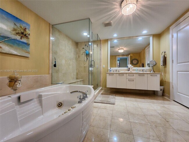 Building Photo - 3101 S Ocean Dr