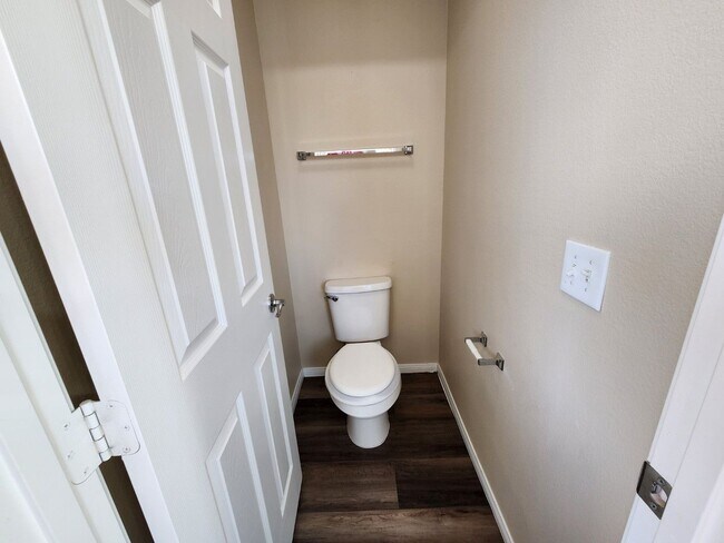 Building Photo - Lovely 3-Bedroom Home in a cul-de-sac