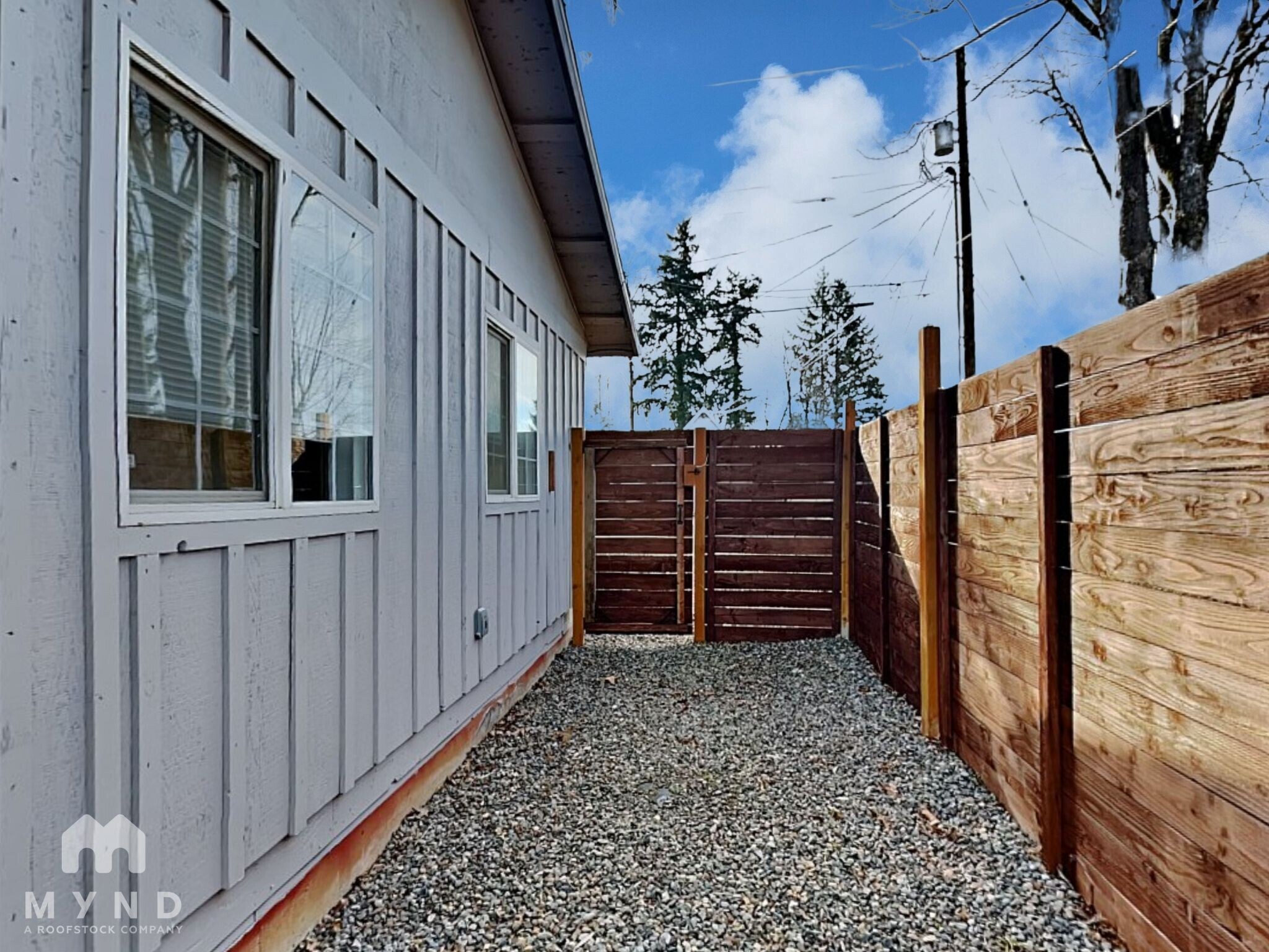 Building Photo - 7203 SE Harmony Dr