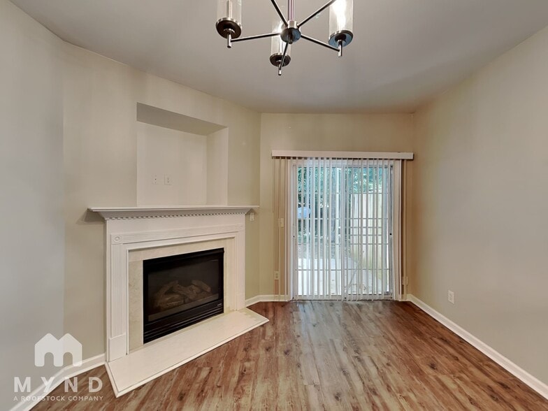 Building Photo - 3676 Utoy Dr SW