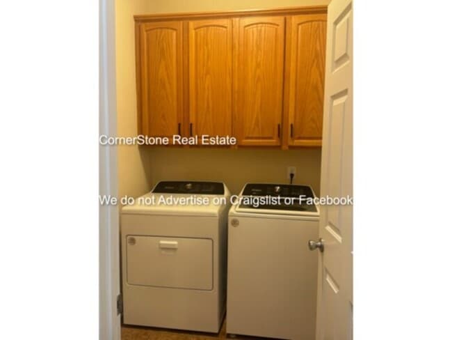 Building Photo - 6499 Chamblee Dr