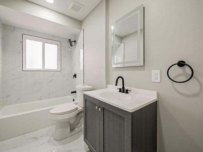 Building Photo - AVAILABLE NOW! Charming 3-Bed Home with Spacious Yard in Van Buren Township