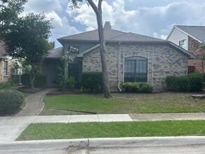 Building Photo - 4424 Junction Dr