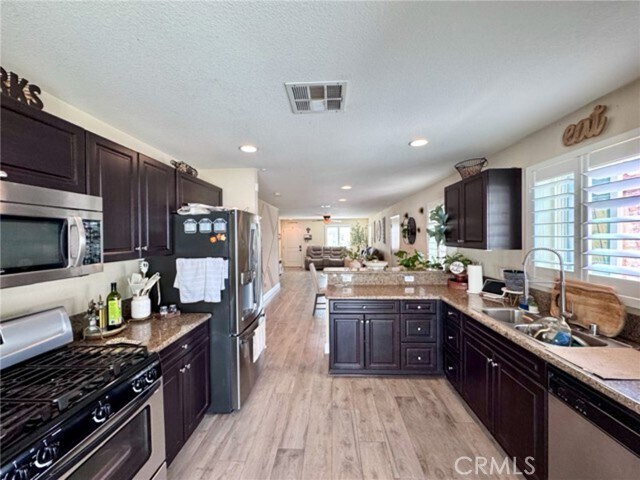 Building Photo - 31839 Taton Ct