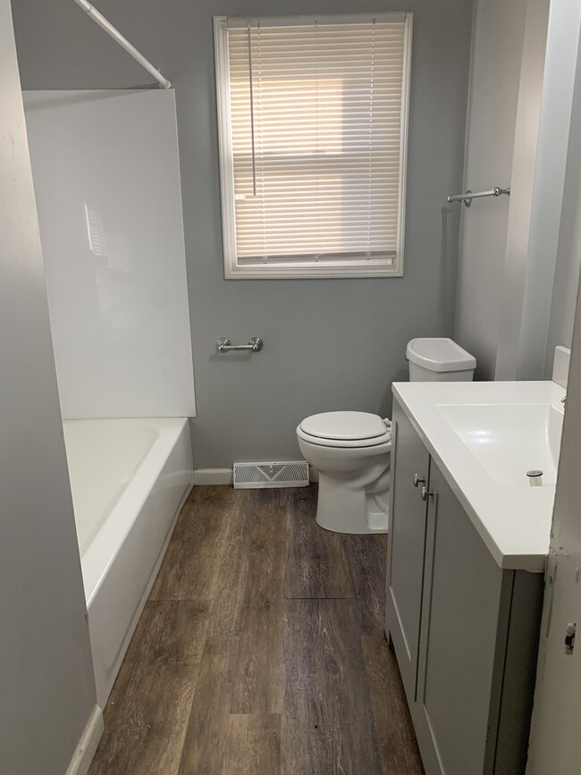 Building Photo - 4109 N 56th St