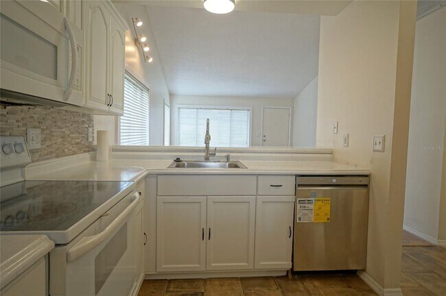 Building Photo - 7802 Amberlea Ct