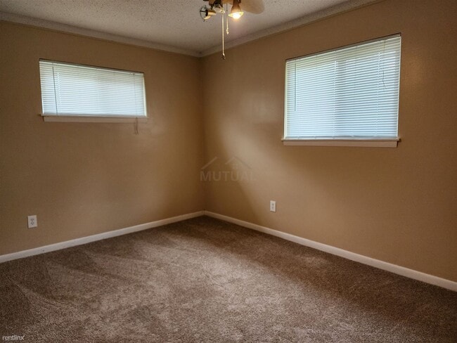 Building Photo - 3 br, 3.5 bath House - 25857 Westfield