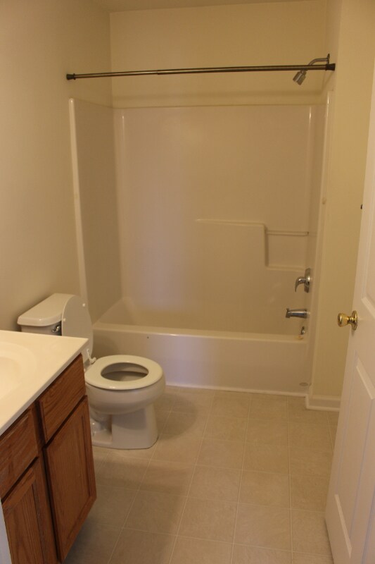 Building Photo - 9379 Redtop Ct