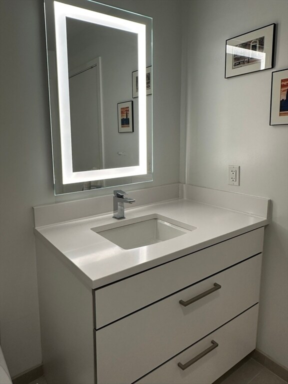 Building Photo - 125 Guest St