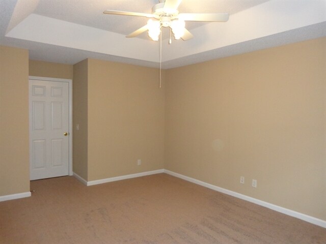 Building Photo - 263 Silver Brook Cir